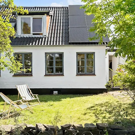 Lovely In With Wifi Holiday home *